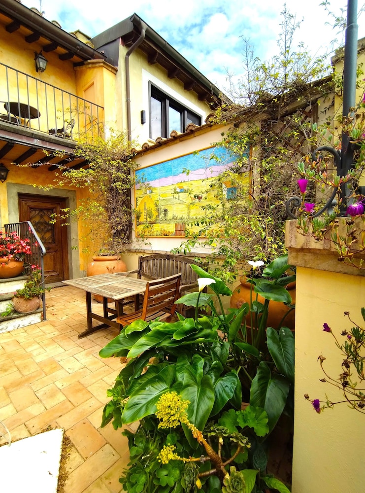 La Valle Dei Casali B&B