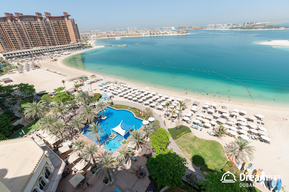 Dream Inn - Shoreline Al Sultana