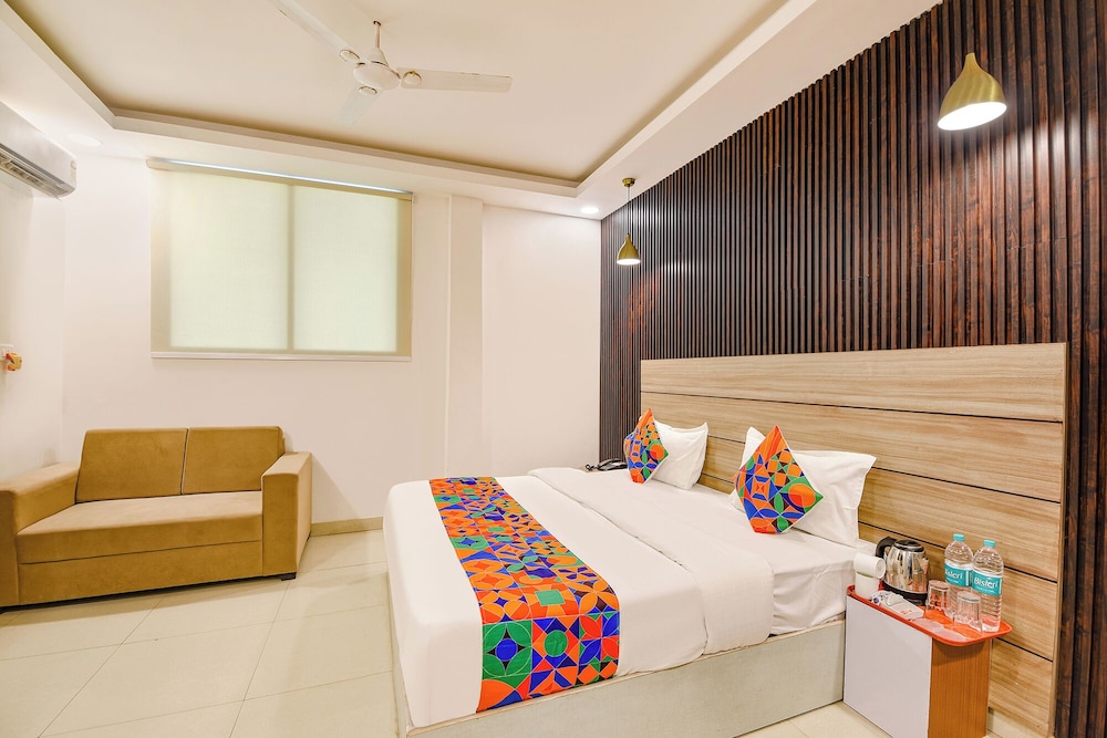 FabHotel Ganeshwaram 141