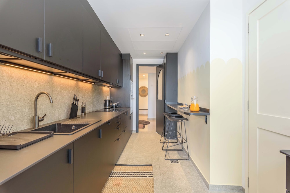 Mundo - 2 BR Apartment at Saifi Village