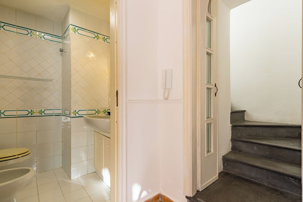 Villa Paola - Hidden Panoramic Garden and Terraces by Napoliapartments