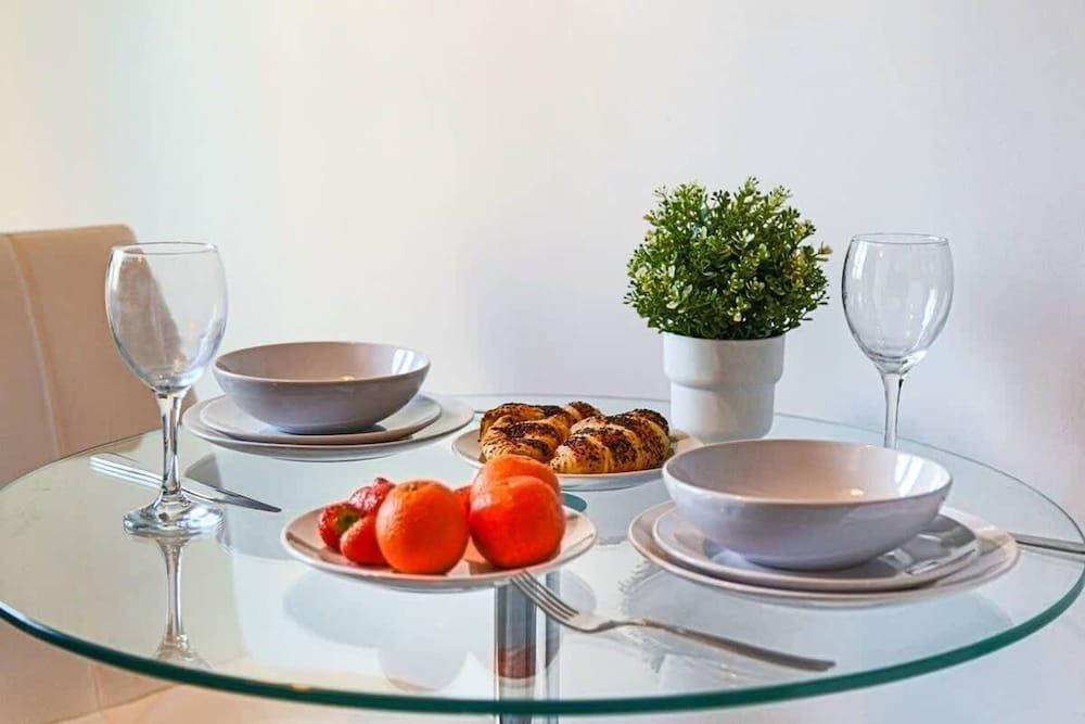 Host Stay 32 Carnegie House view 4