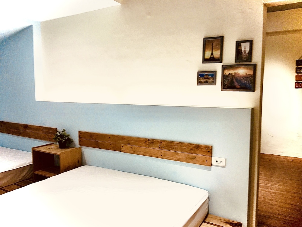 Super Star Hostel