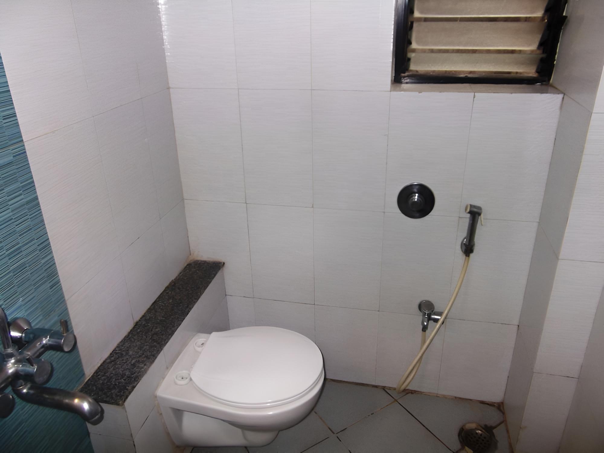 Hotel Lokesh