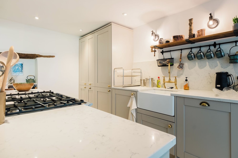 Historic 3 BD Cottage in the Cotswolds