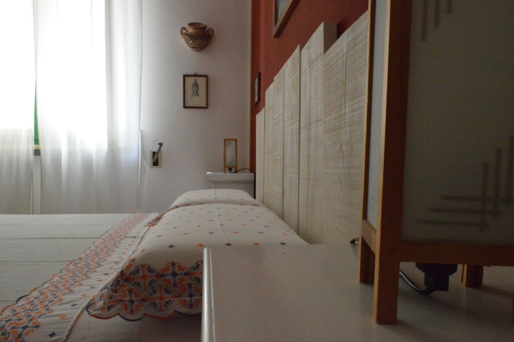 Alma Mater B&B