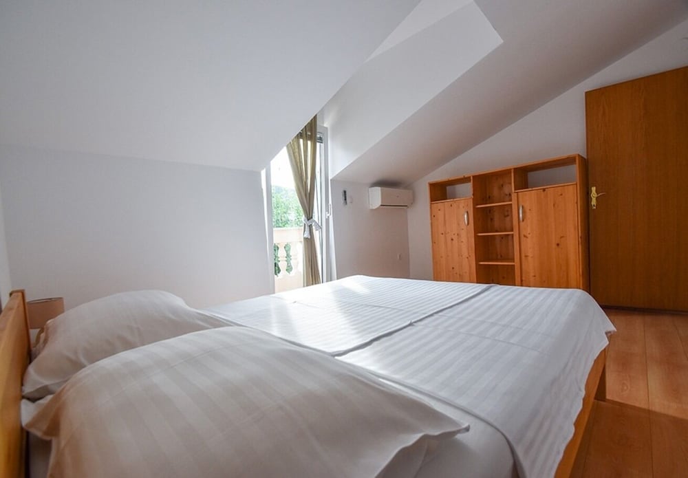 Lidija - Family Friendly & Close to the sea - A1 view 4