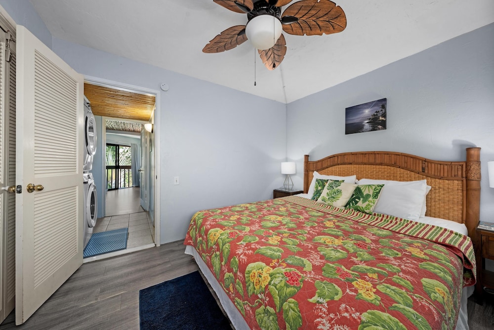 Big Island Royal Kahili A404 2 Bedroom Condo
