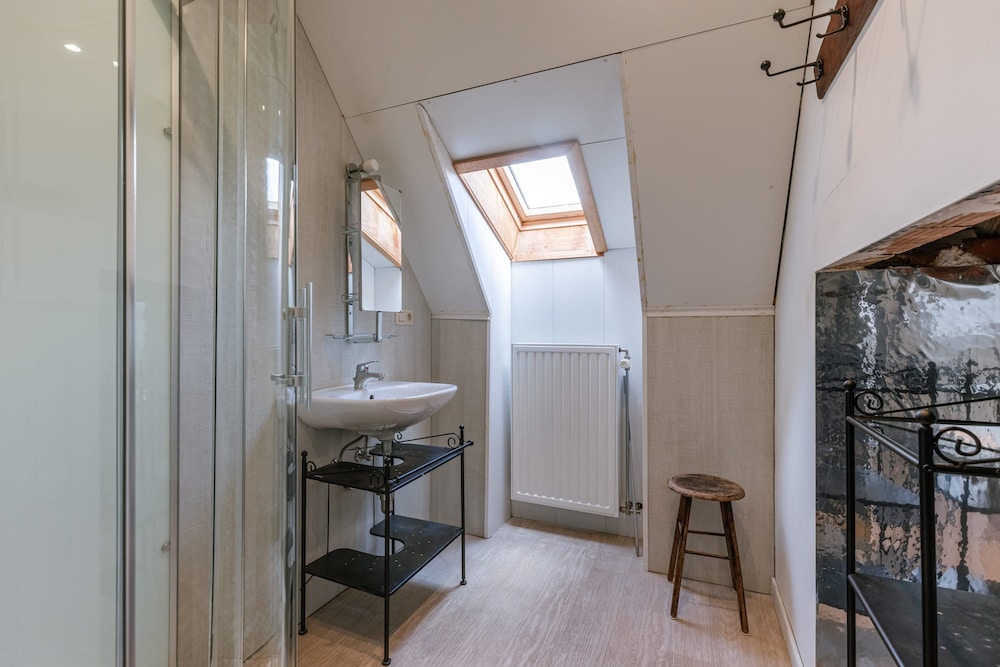 BE BRG Door 400 in Brugge