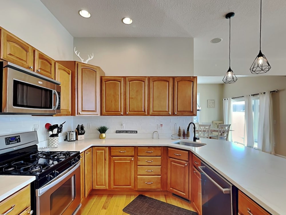 Dacha Verde by Taylor Made Deep Creek