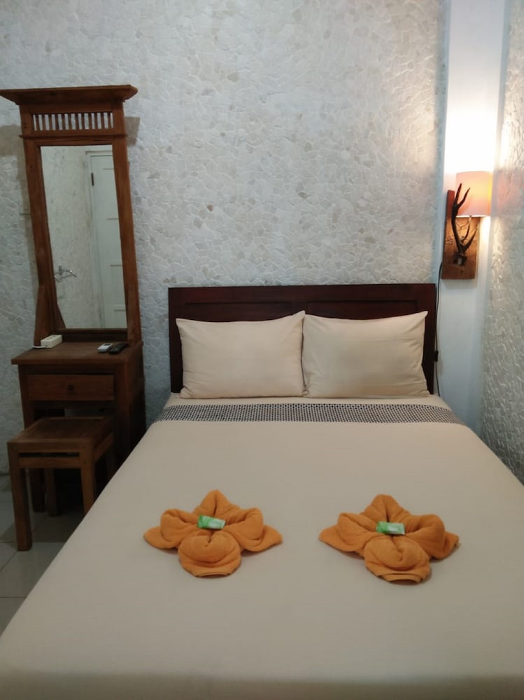 Watusaman Homestay By The Grand Java