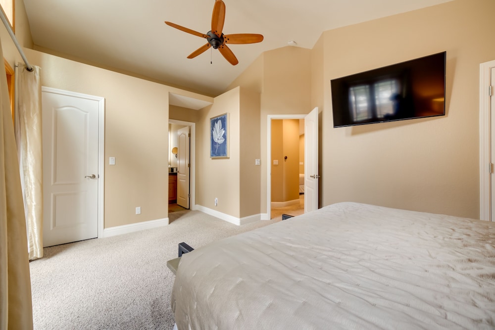 Reno Vacations - Sleek Reno-lake Tahoe Retreat, 4 Mi to Ski Mt Rose - Property Image 36
