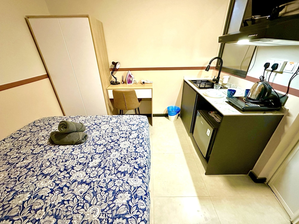 Neu Suites by Moonlight