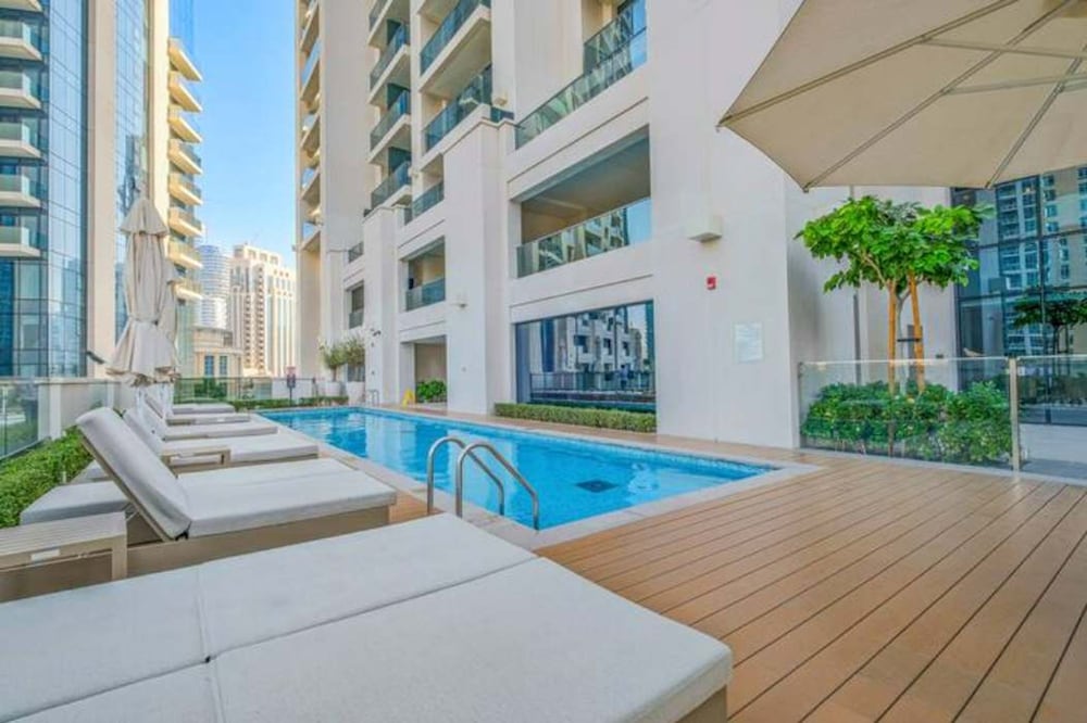 Top Class 2BR With Burj Khalifa View in Downtown