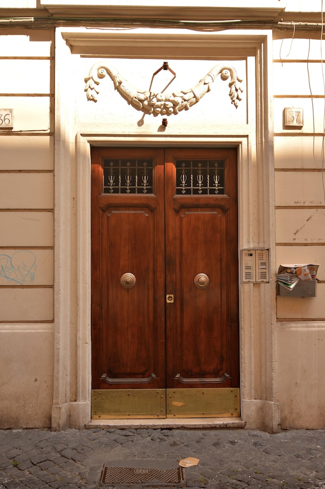Romaresidence Trastevere Guesthouse