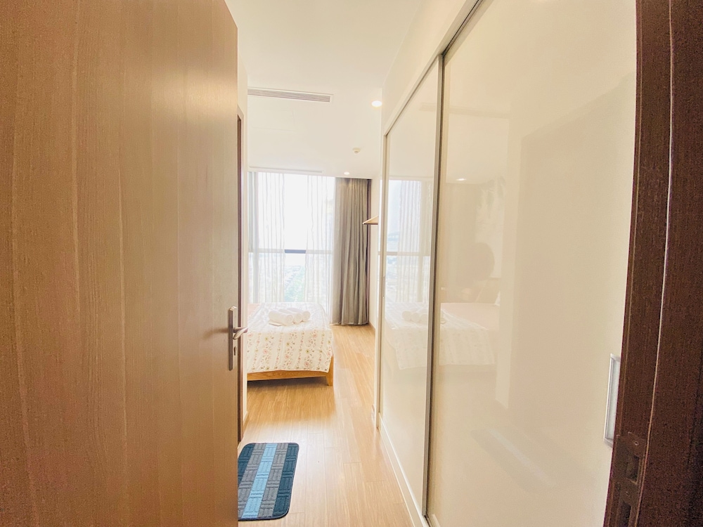 Vinhome Skylake Service Apartment - Mikage Housing
