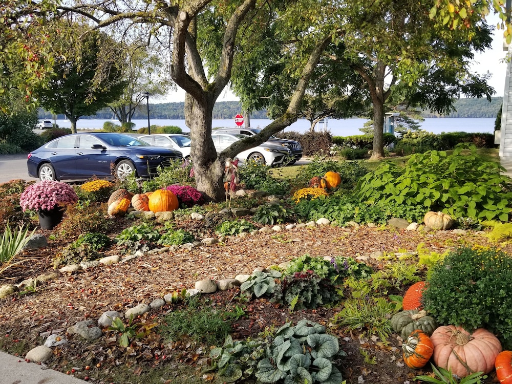 Edgewater Resort