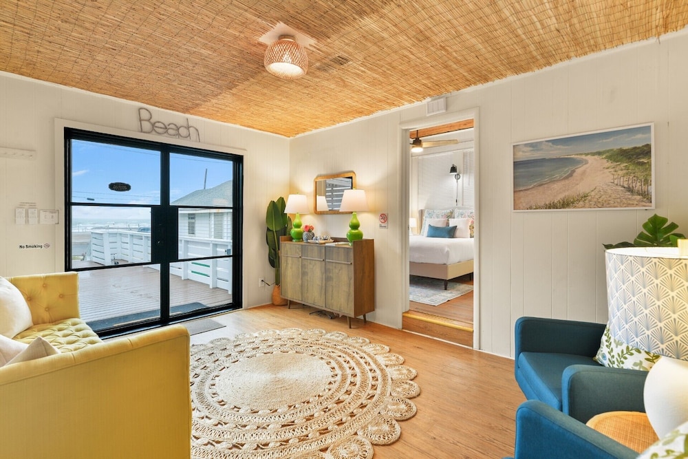 The Grand on Ave O by Ryson Vacation Rentals