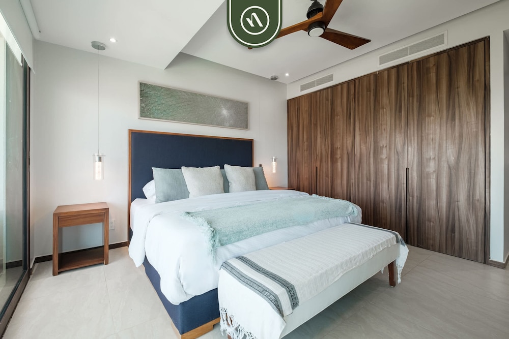 Emerald T3 I8 La Isla Residences