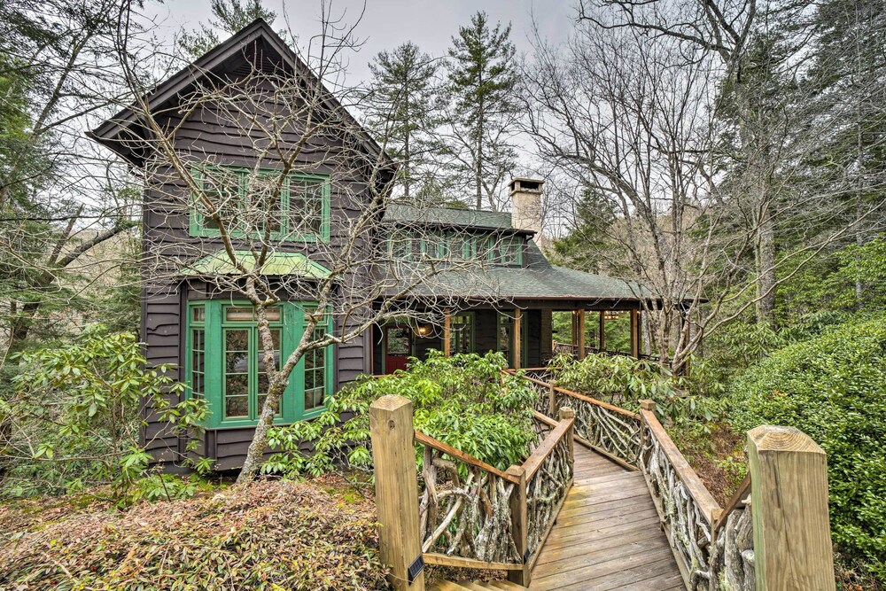 Beautiful Trillium Home Next to Waterfall! view 5