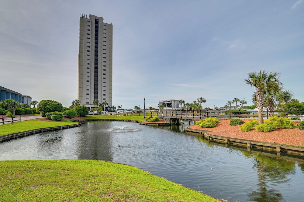 Steps to Shore: Resort Getaway in Myrtle Beach!