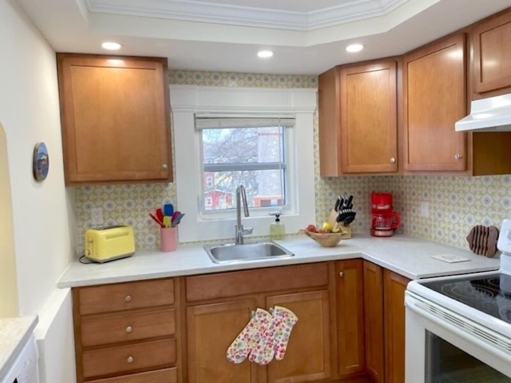 HarbourGate Condos & Studios, photo 9