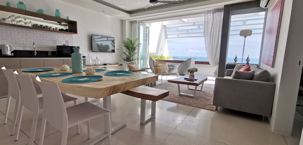 Aqua Samui Villas