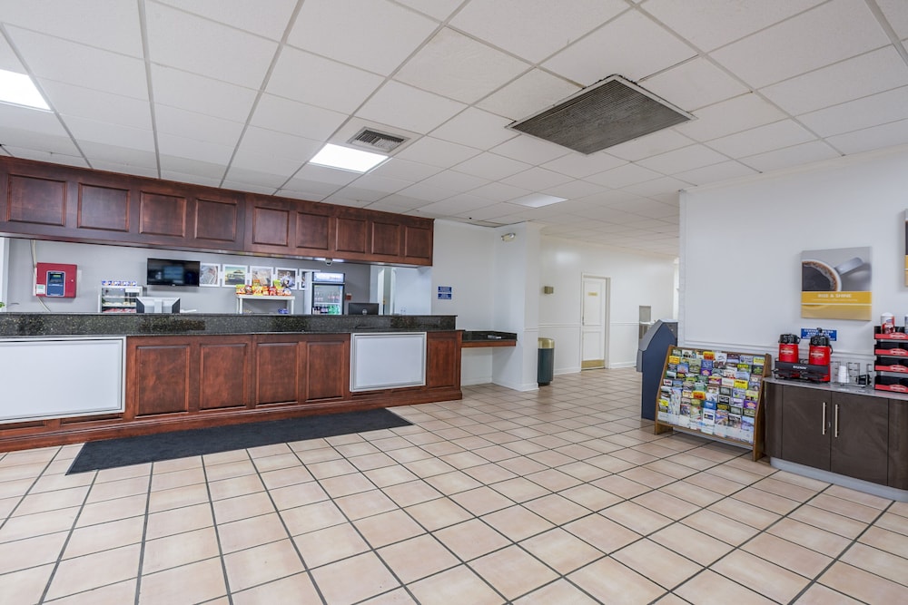 OYO Hotel Baton Rouge - Mead Rd Louisiana
