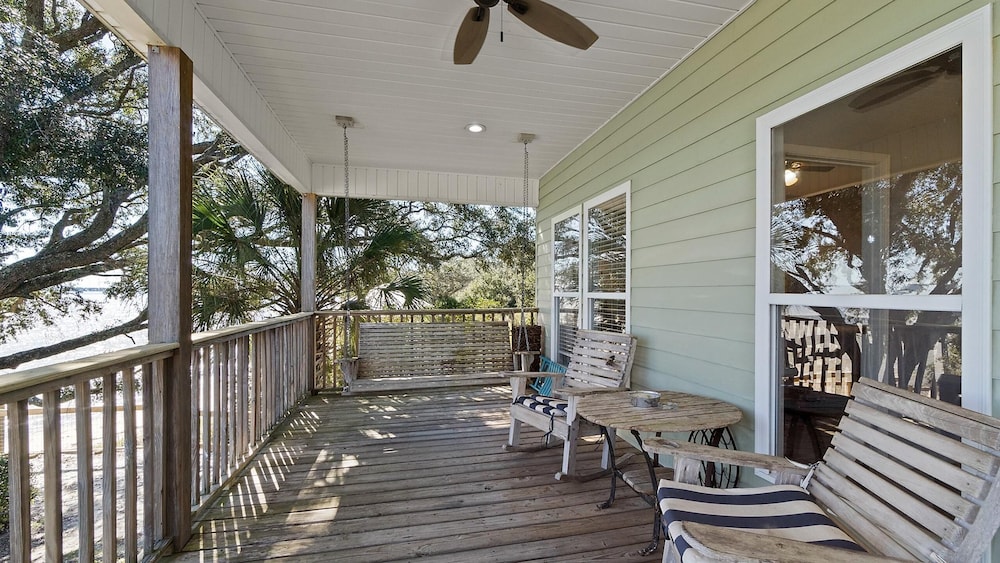 Flip Flop Bay House by Southern Vacation Rentals