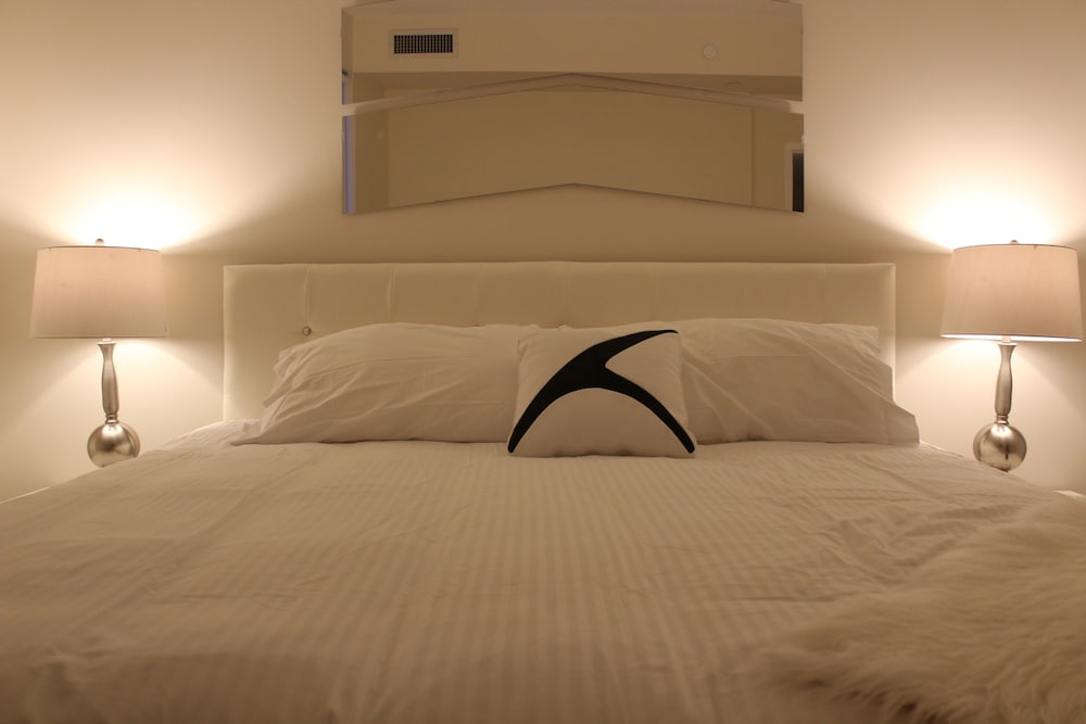 Executive Skyline Suites