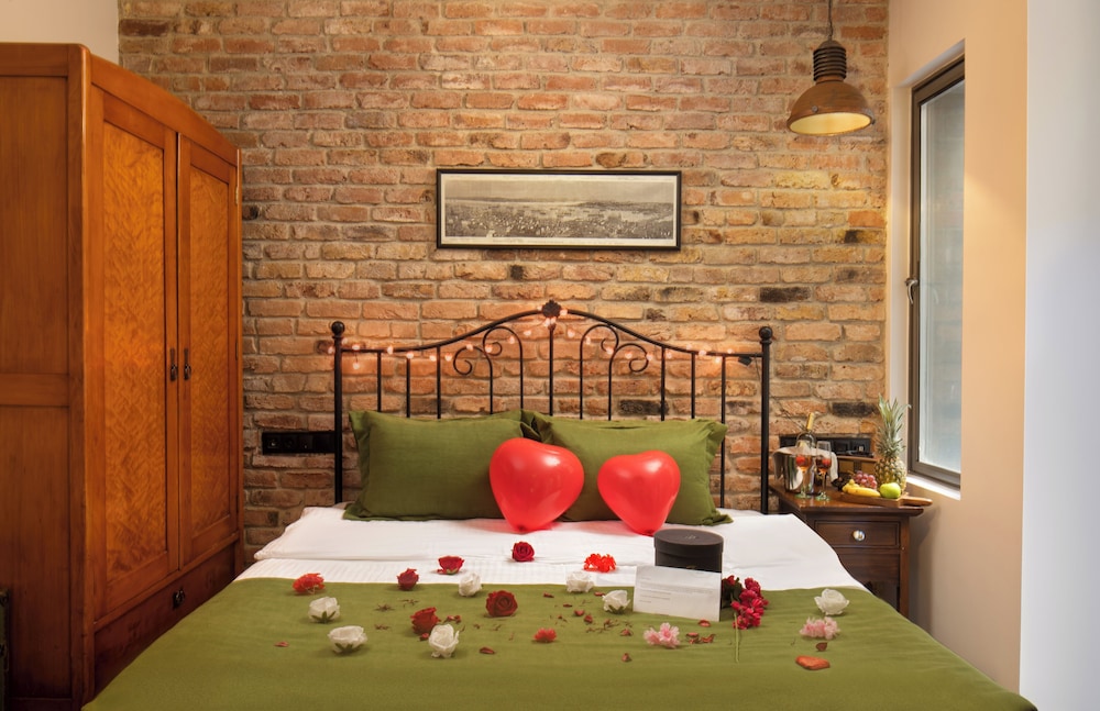 Sanatlar Oteli Galata - Image 8