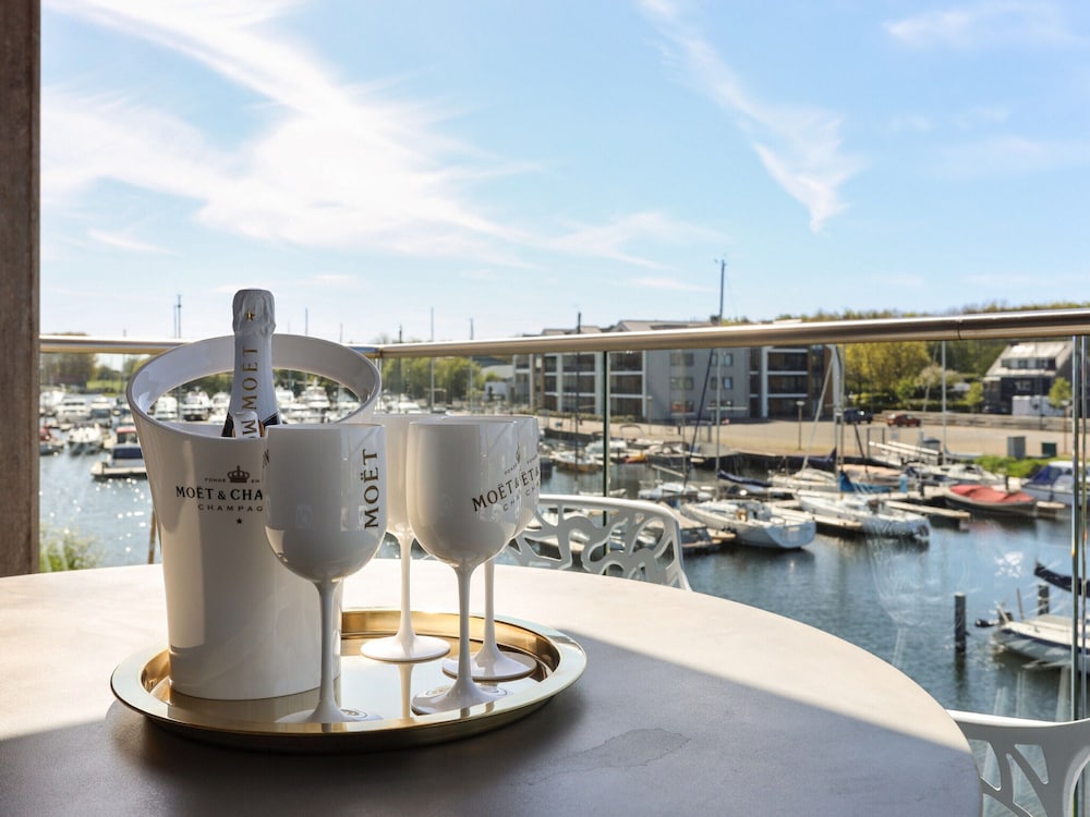 Apartment Kamperland With Harbour View view 5
