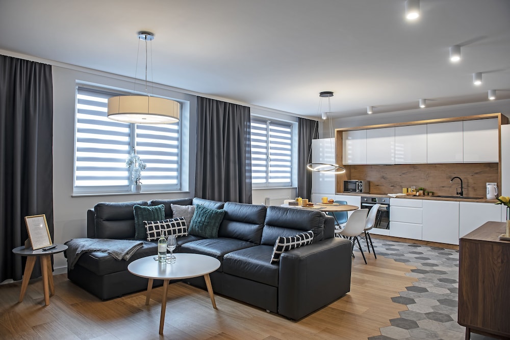 3D KOSCIUSZKI 19 Apartament view 2