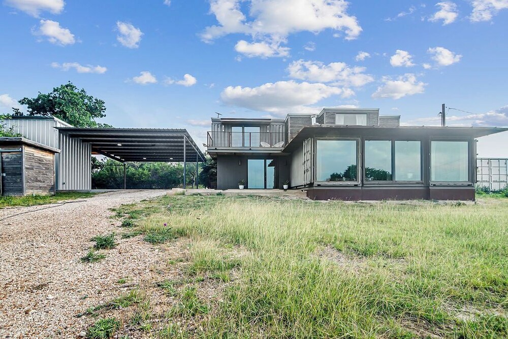 Luxury Hill Country Container Home - Near Alamo Springs Cafe