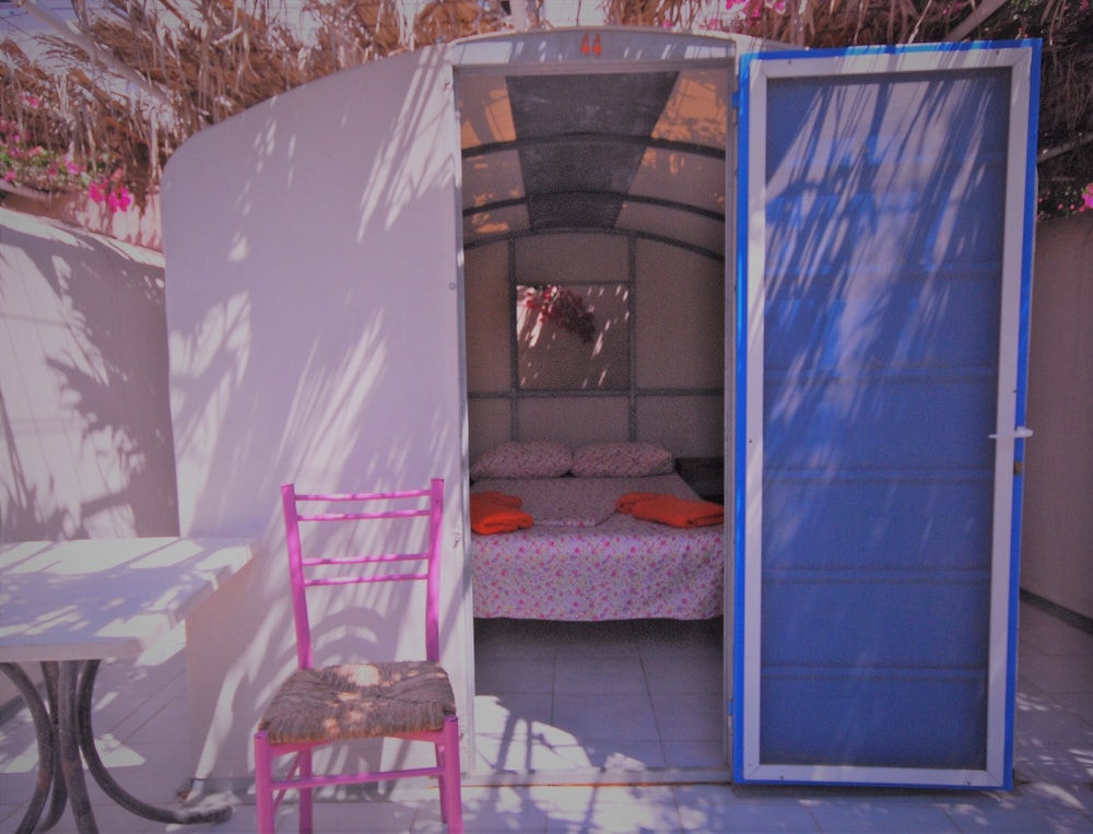 Santorini Camping & Hostel