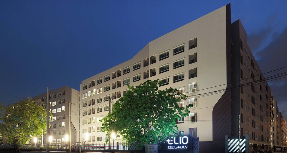 Elio Del Ray Condo Feel Resort Bill Included