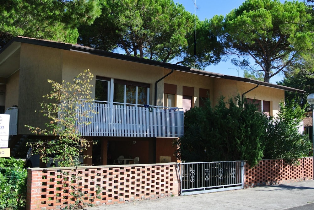Rosanna C in Bibione view 4