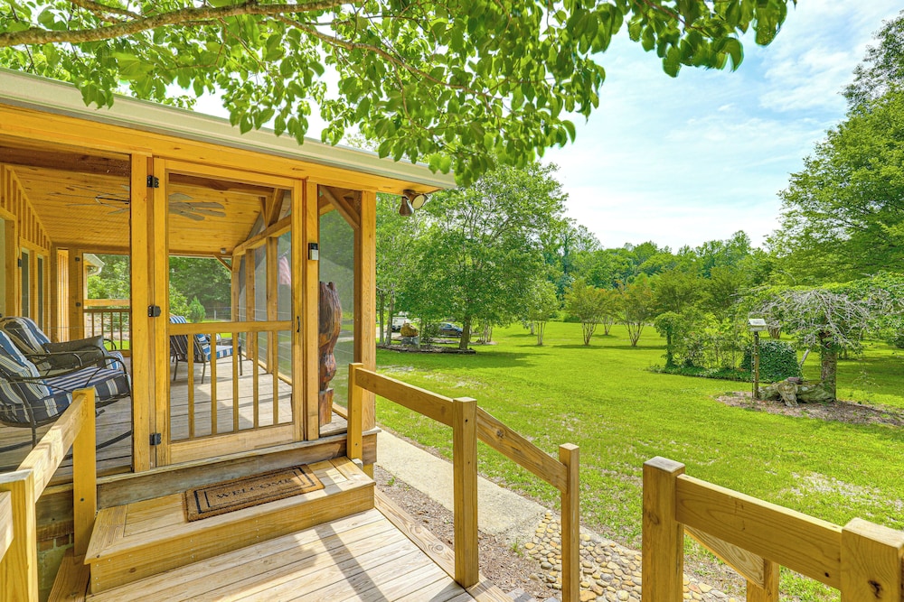 On-site Pond & Creek: Serene Cabin by Caesars Head
