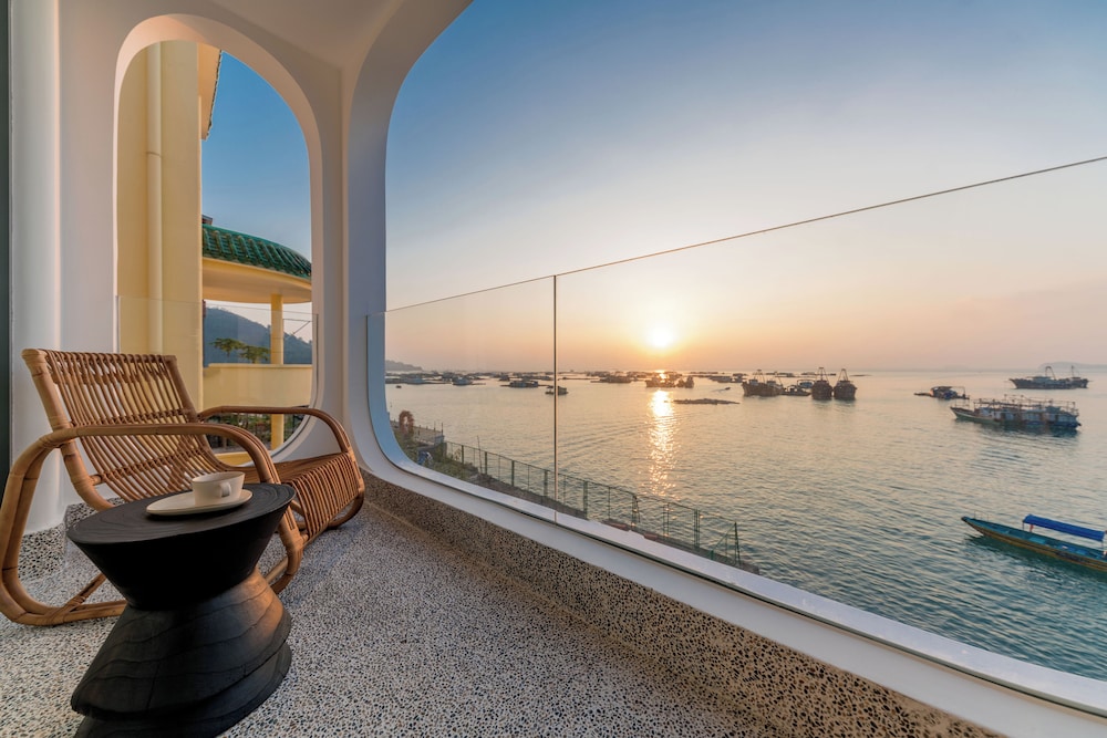 Miyue · Shenzhen Monet Garden Seaview Resort
