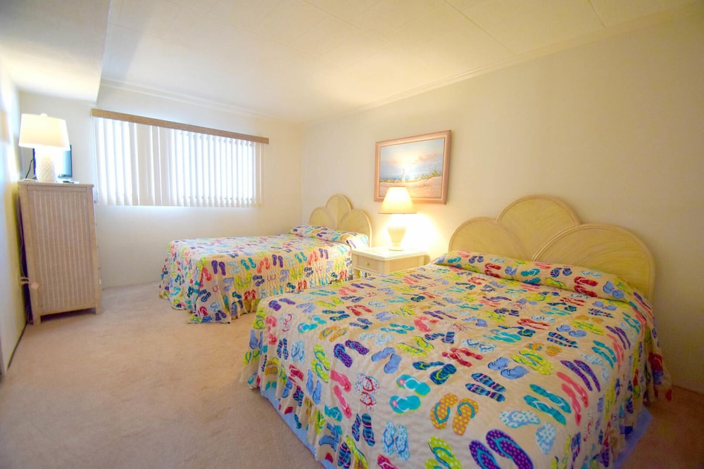 Ocean Hideaway 211