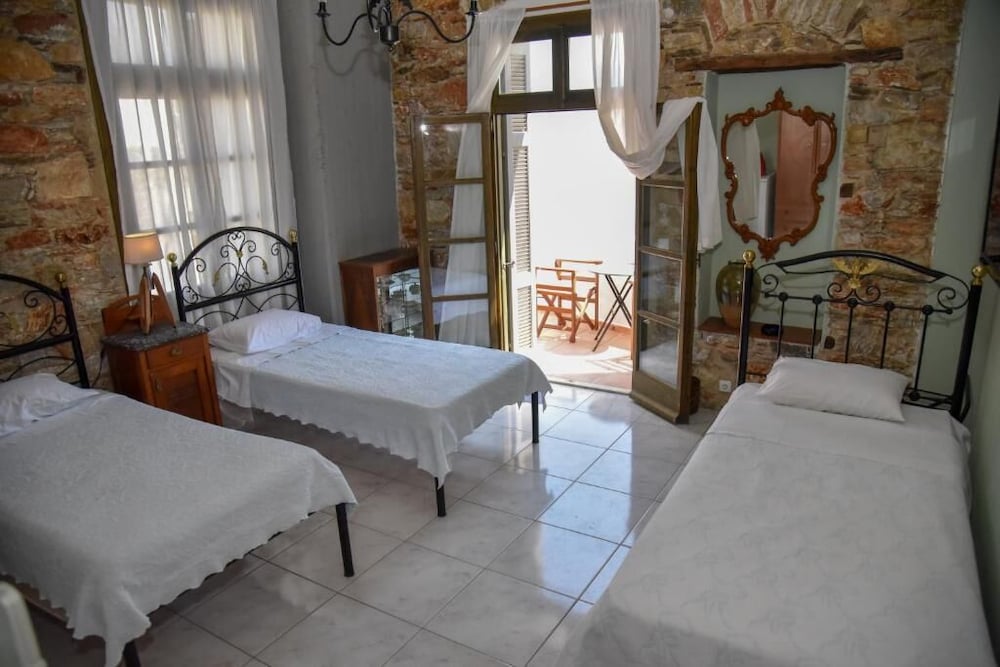 Axilleion Guest House