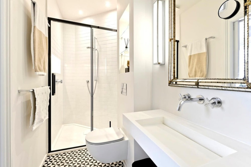 Serene 2 Bed Flat Chiswick Min Monthly Stay