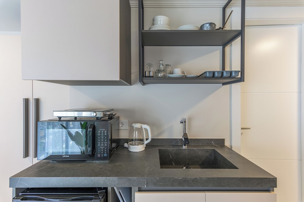 CityZen - Boutique Studios in Achrafieh