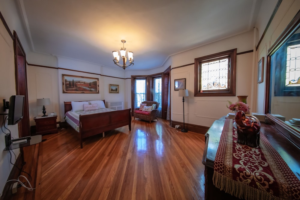 Lefferts Gardens Residence B&B