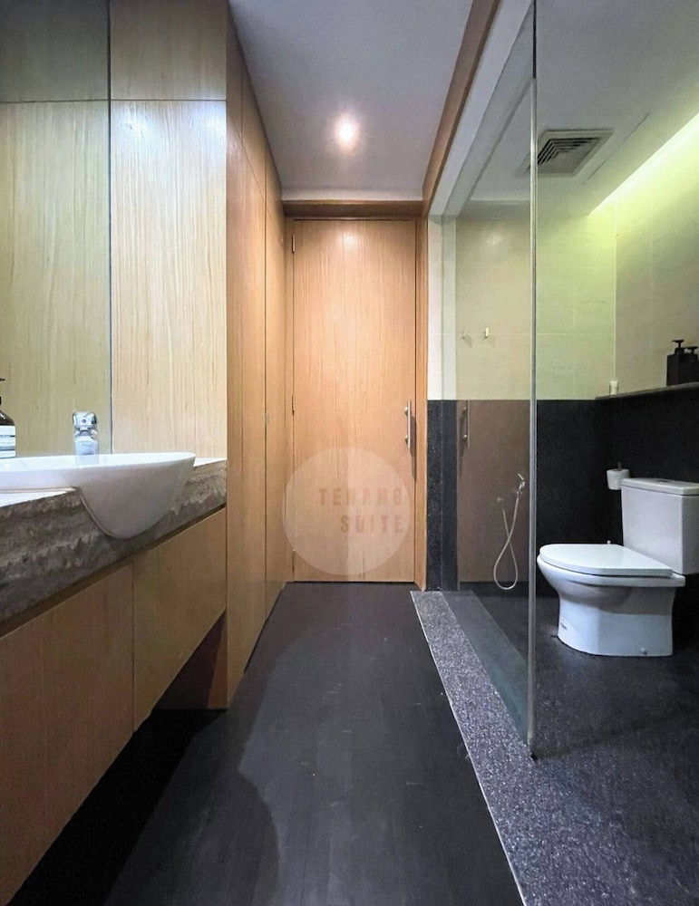 1BR Urban Escape at Damansara Heights