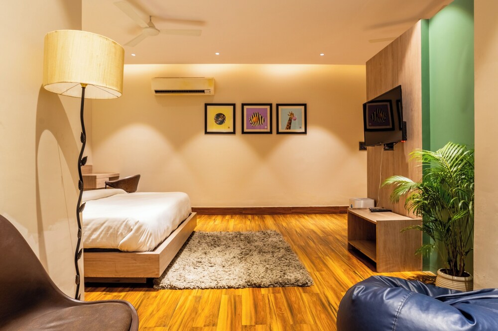 Housr Golf Course Road Phase 1 Metro