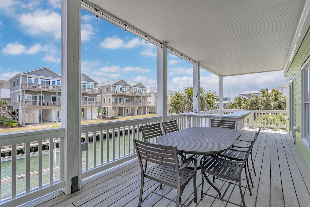 Driftwood by Topsail Realty