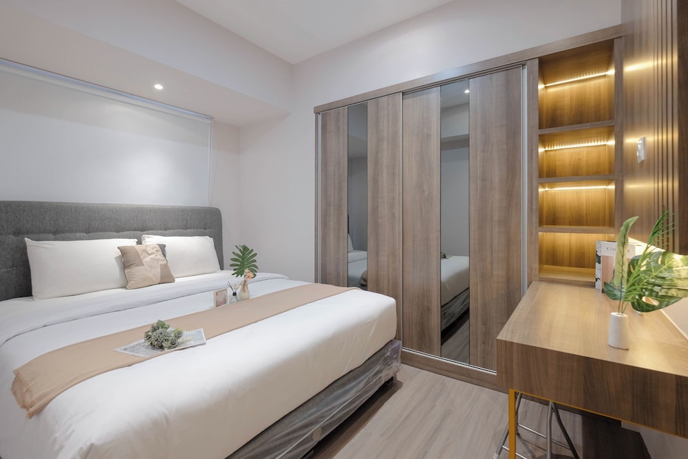 Spacious and Modern 1BR Apartment Tokyo Riverside PIK 2