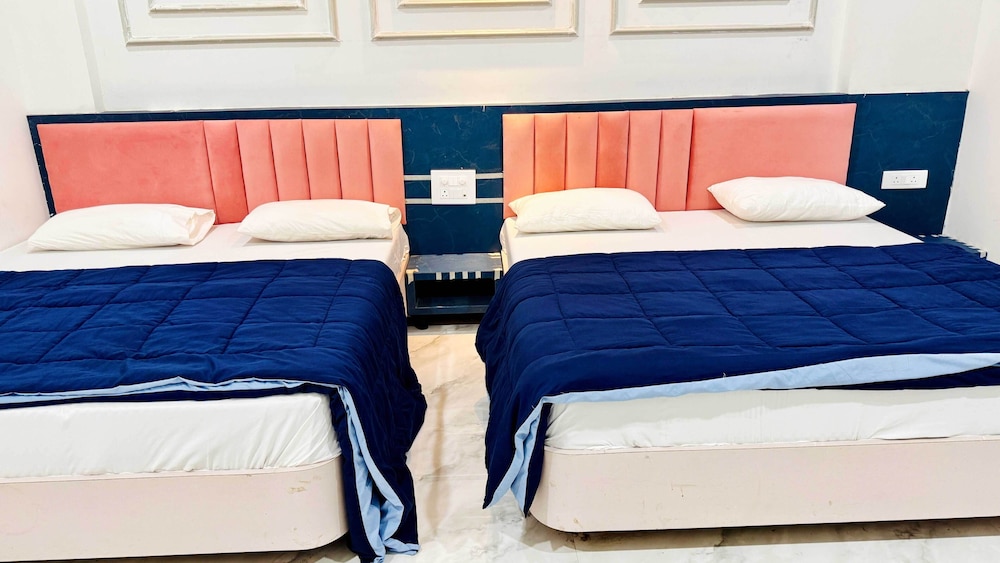 Hotel Raj Inn