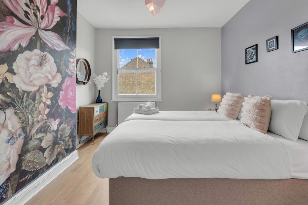 Lena Gardens Apartments Hammersmith